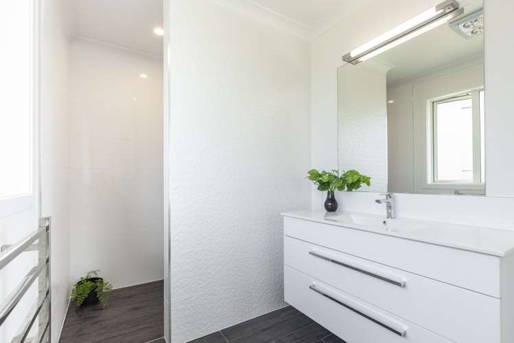 7c Whakatomo Place Havelock North_12