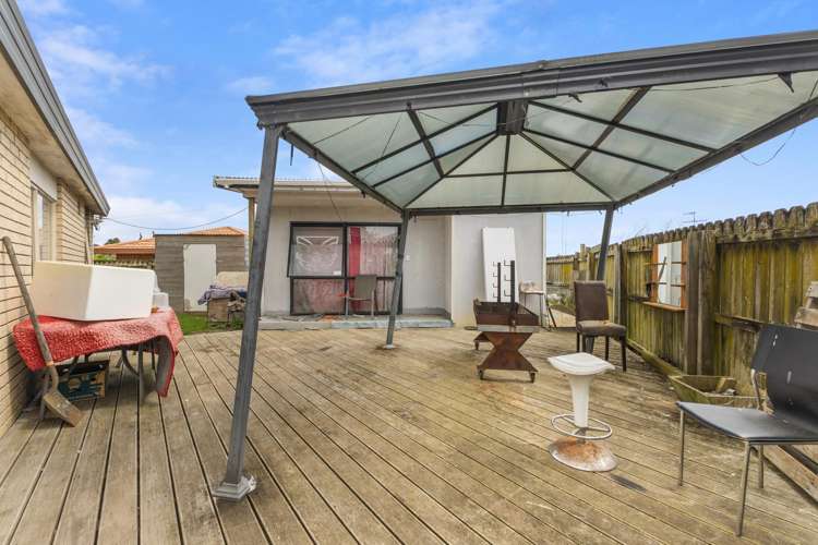 24 Abiru Crescent Favona_9