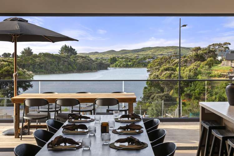 23 Omahina Street Raglan_2