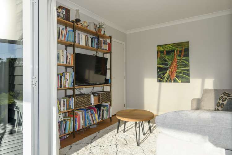 51 Carlisle Street Greerton_30