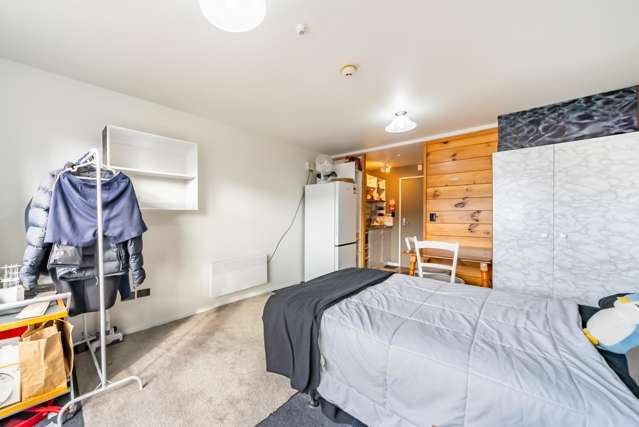 301/20 Martin Square Te Aro_1