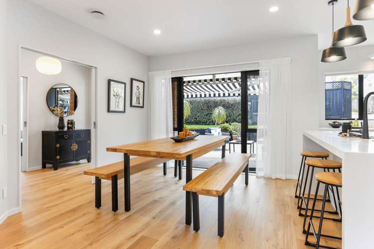 22a Fairholme Avenue Epsom_7