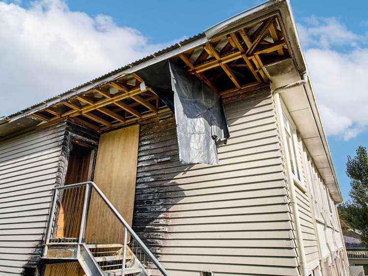 2-8 Hanson Grove Stokes Valley_5