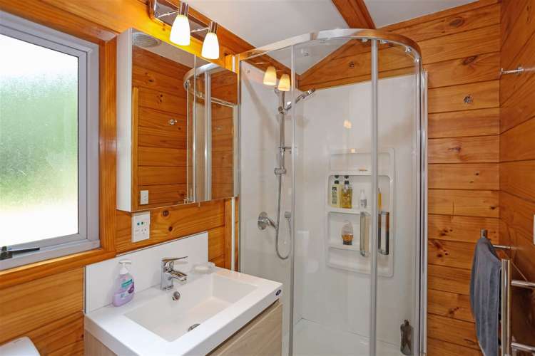 323 Kaipara Road Papakura_5