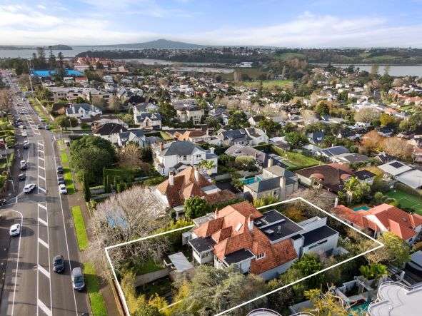 shingle arts and crafts house with modern steel roof and pool   169 Victoria Avenue, Remuera