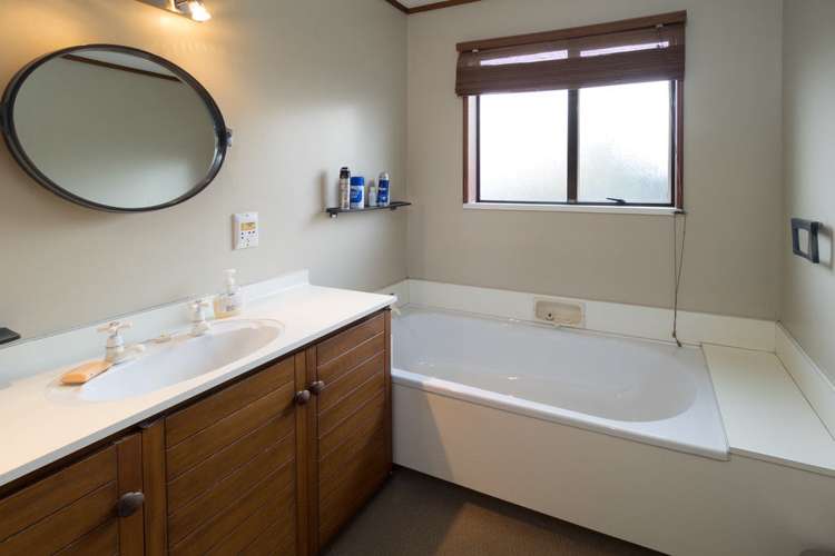 8 Churchill Avenue Allenton_7