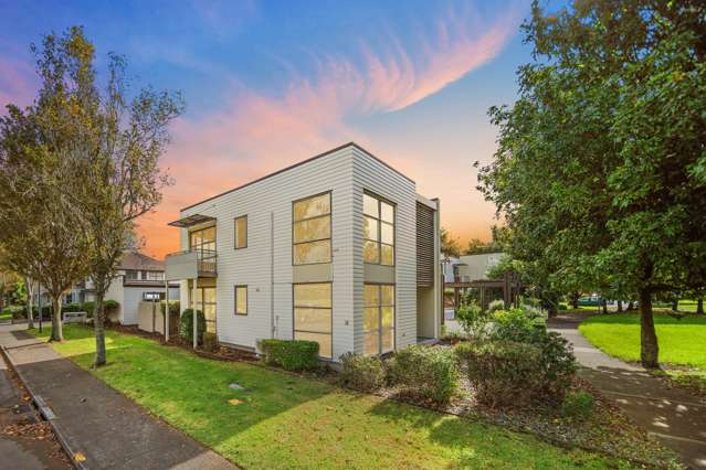 Your Modern Retreat Awaits!