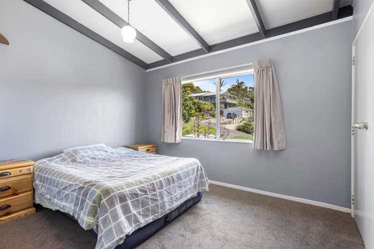 8 Ozone Road Stanmore Bay_6