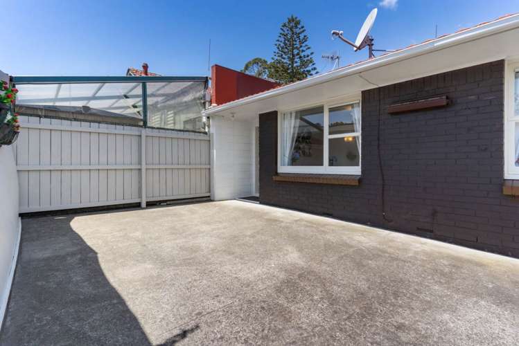 2/235 Marua Road Mount Wellington_7