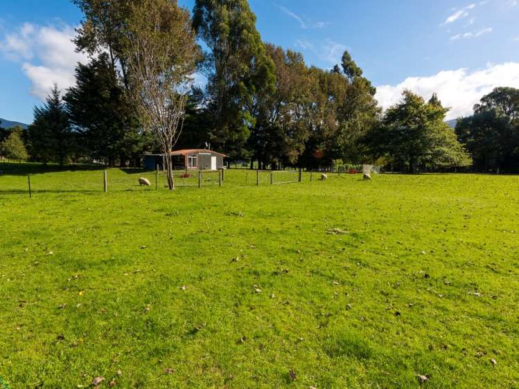 777 State Highway 1 Picton_13