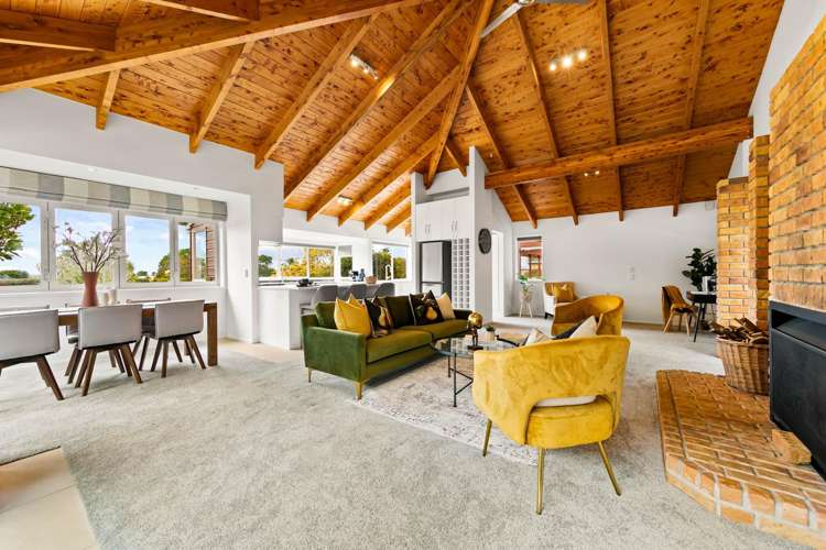 18 Burgundy Park Avenue Henderson_11