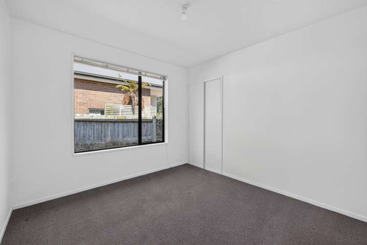 2/245 Wainoni Road Avondale_16
