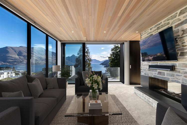 1/3 Kerry Drive Queenstown_6