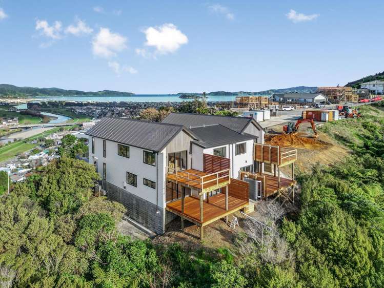 31 Pae Ariki Place Normandale_24