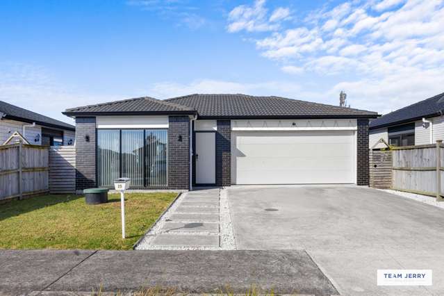 Must Sell - Solid Brick & Tile Beauty