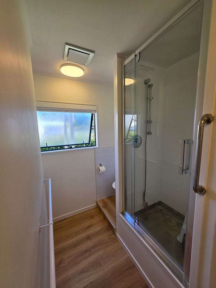 3 Leiden Place Totara Vale_6