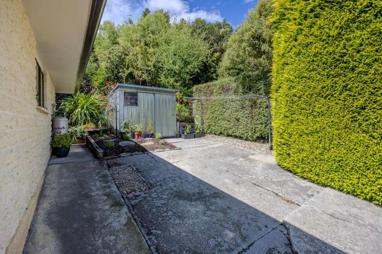 2/32 Brownston Street Wanaka_16