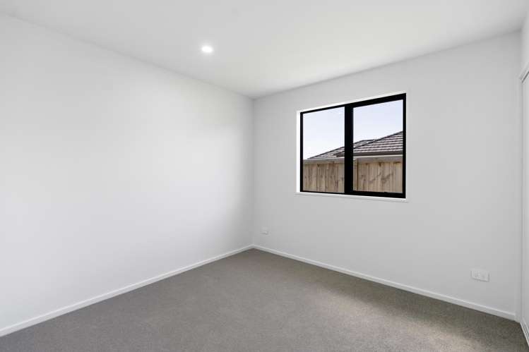 47 Stackwood Avenue Woodend_16