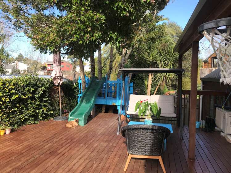 2/35 Jaemont Avenue Te Atatu South_4