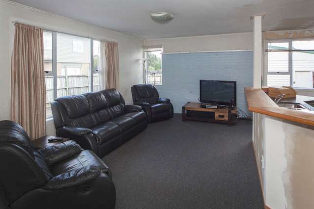 35 Titoki Street Te Atatu Peninsula_1