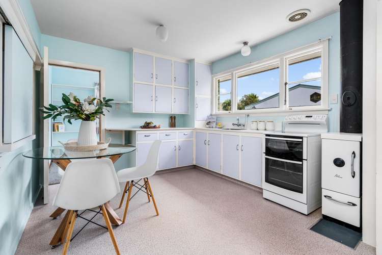 425 Linwood Avenue Bromley_6