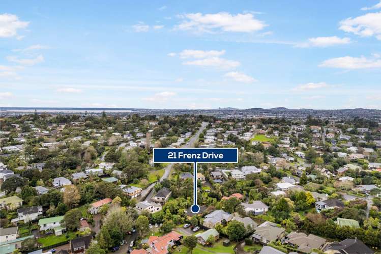 21 Frenz Drive Titirangi_23