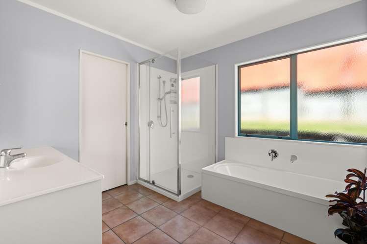 5 Matawha Way Brookfield_11