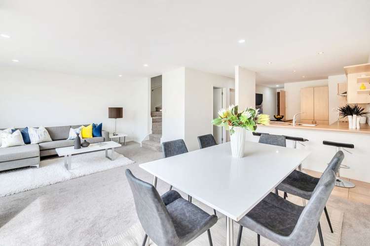 2/12 Pannill Place Oteha_20