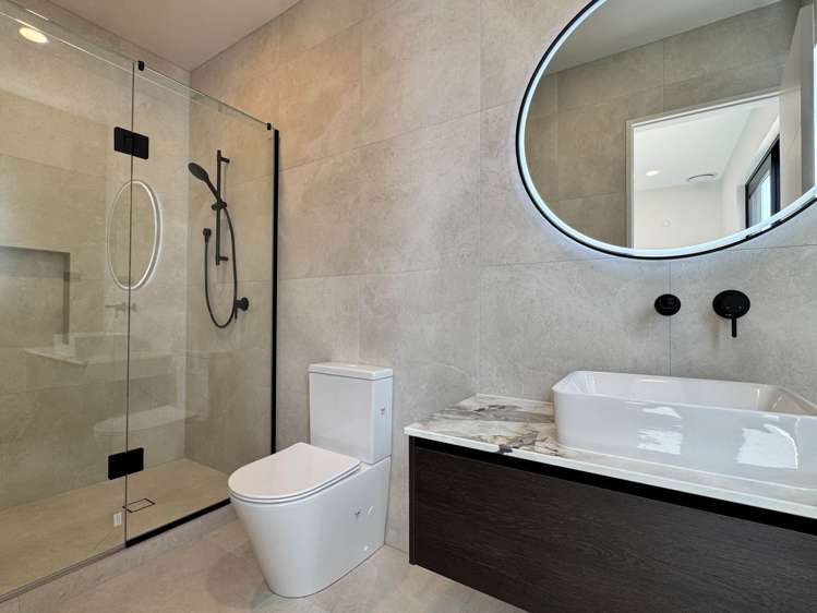 9 Tipu Crescent Milldale_10