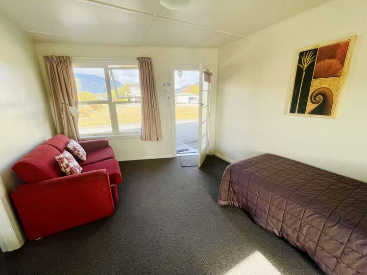 2830 Franz Josef Highway Franz Josef Glacier_18