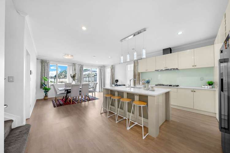 5 Moville Drive Flat Bush_2