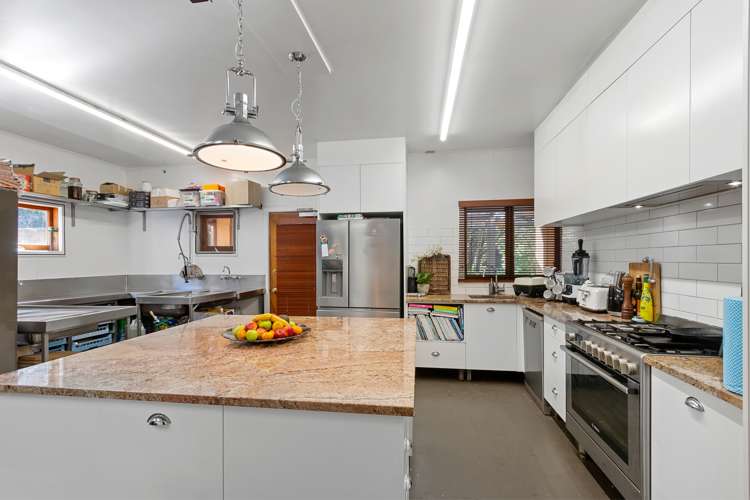 12 Winery Road French Farm_18