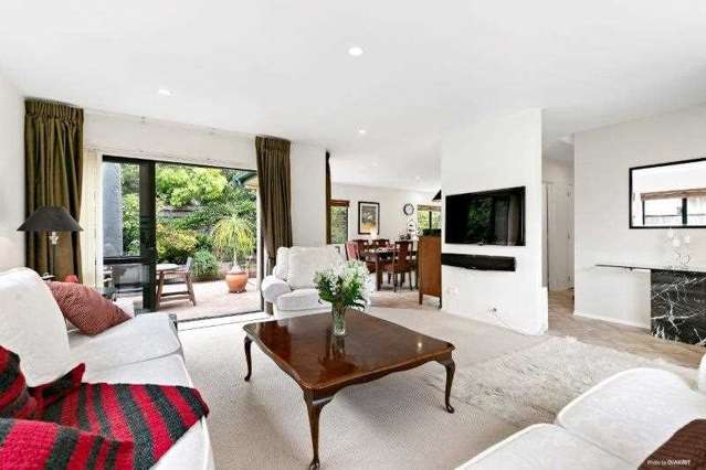 34b Gerard Way Saint Johns_2