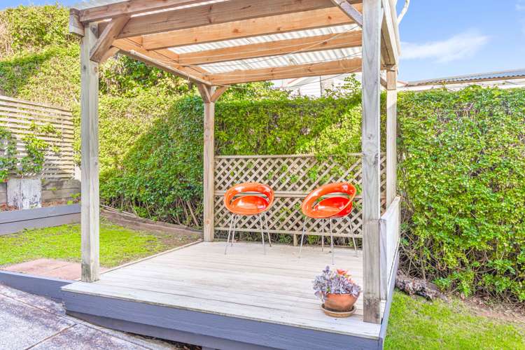 1/96a Victoria Road Devonport_11