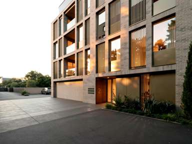 24 Mansfield Avenue_3