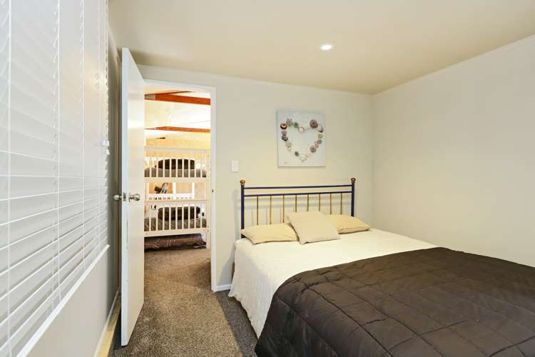 30 Gillies Crescent Waimarama_13