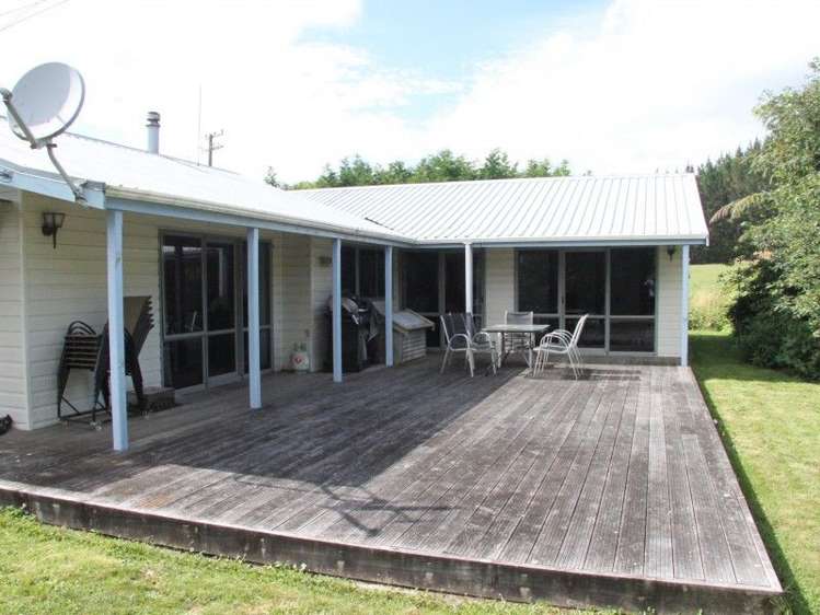 382 Awai Road Tarurutangi_34