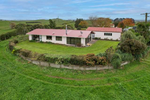 Plenty of Shedding, Lockwood Home on 2 hectares