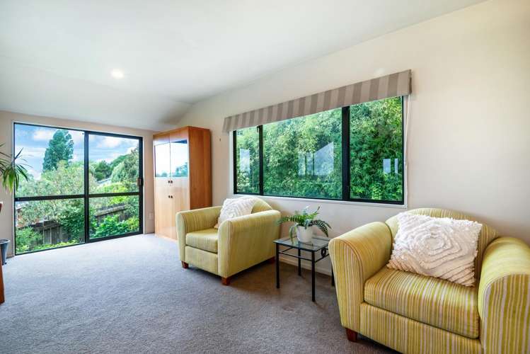 3/3 Galaxy Drive Mairangi Bay_13