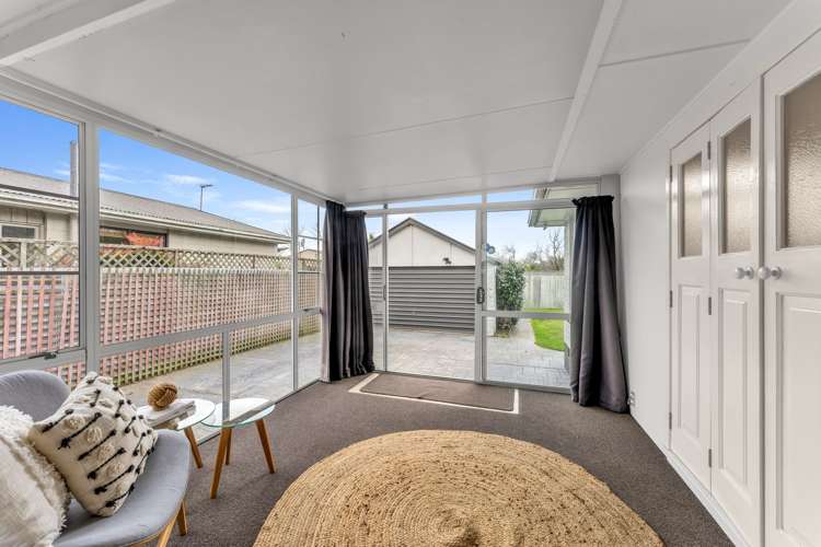 67 Chartwell Street Burwood_11