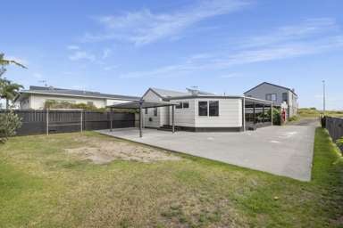 824B Papamoa Beach Road_1