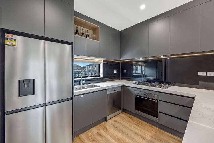 2 Laquinta Place Flat Bush_7