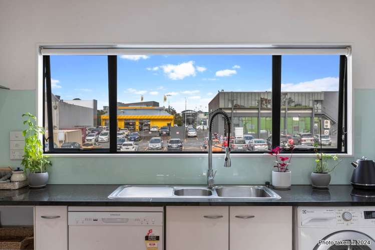 9/17A Delta Avenue New Lynn_7