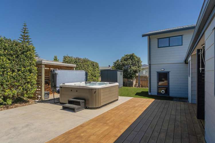 114 Kauri Crescent Matarangi_27