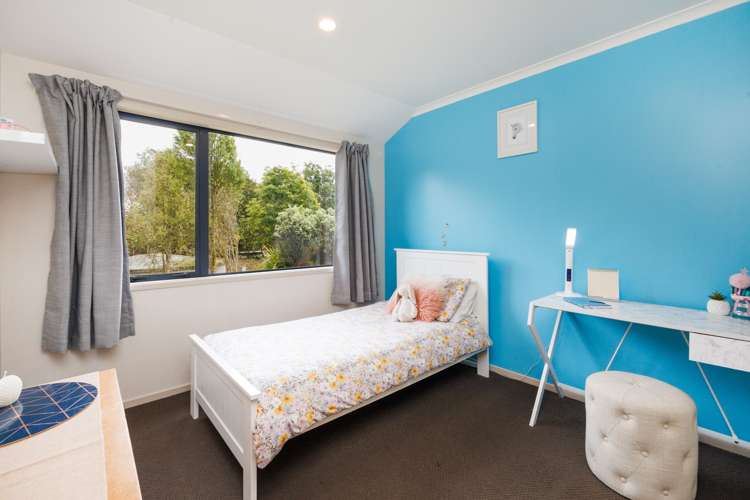 179 Watershed Road Bunnythorpe_16