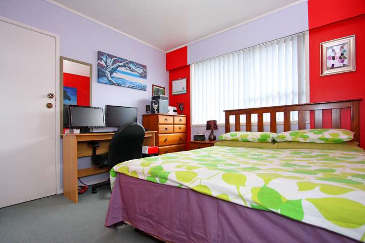 2/15 Cameron Street Papakura_8