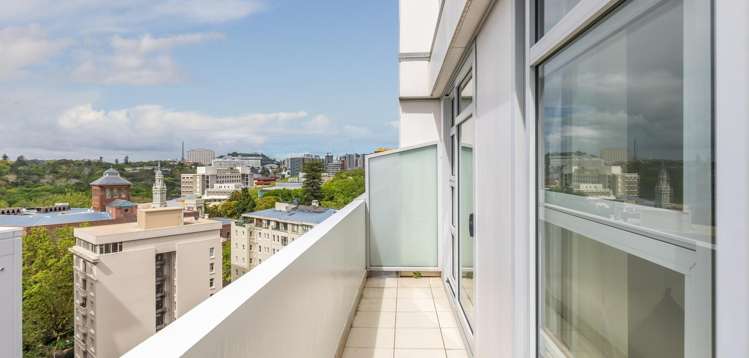 14G/32 Eden Cresent City Centre_10