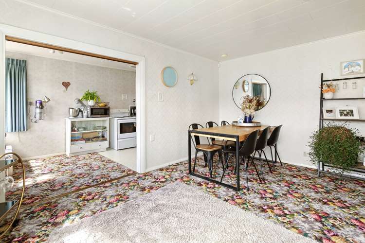 1105 High Street Taita_8