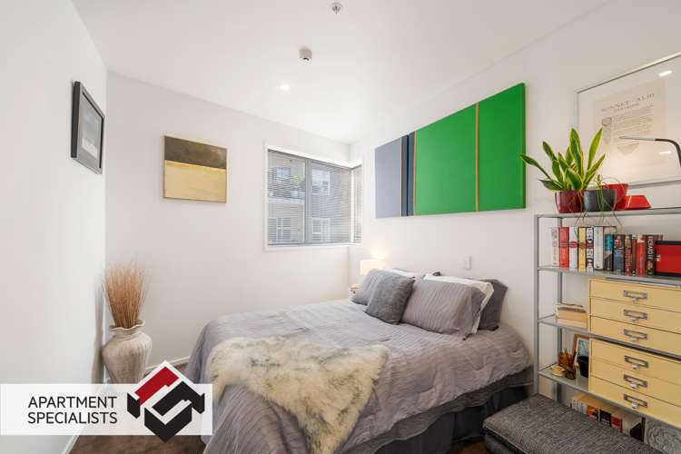 01/54g Surrey Crescent Grey Lynn_10