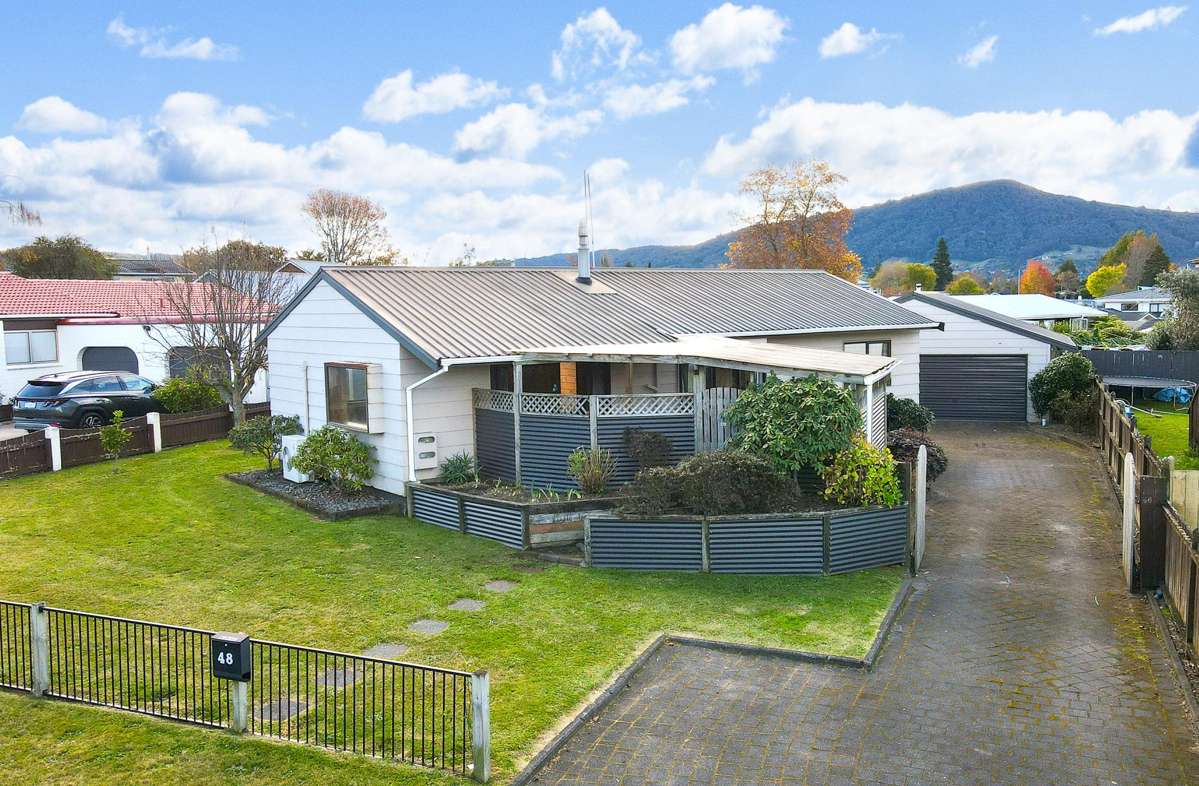 48 Neri Crescent_0